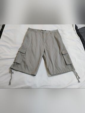 Men's Cargo Shorts in Light Gray with Drawstring Hem